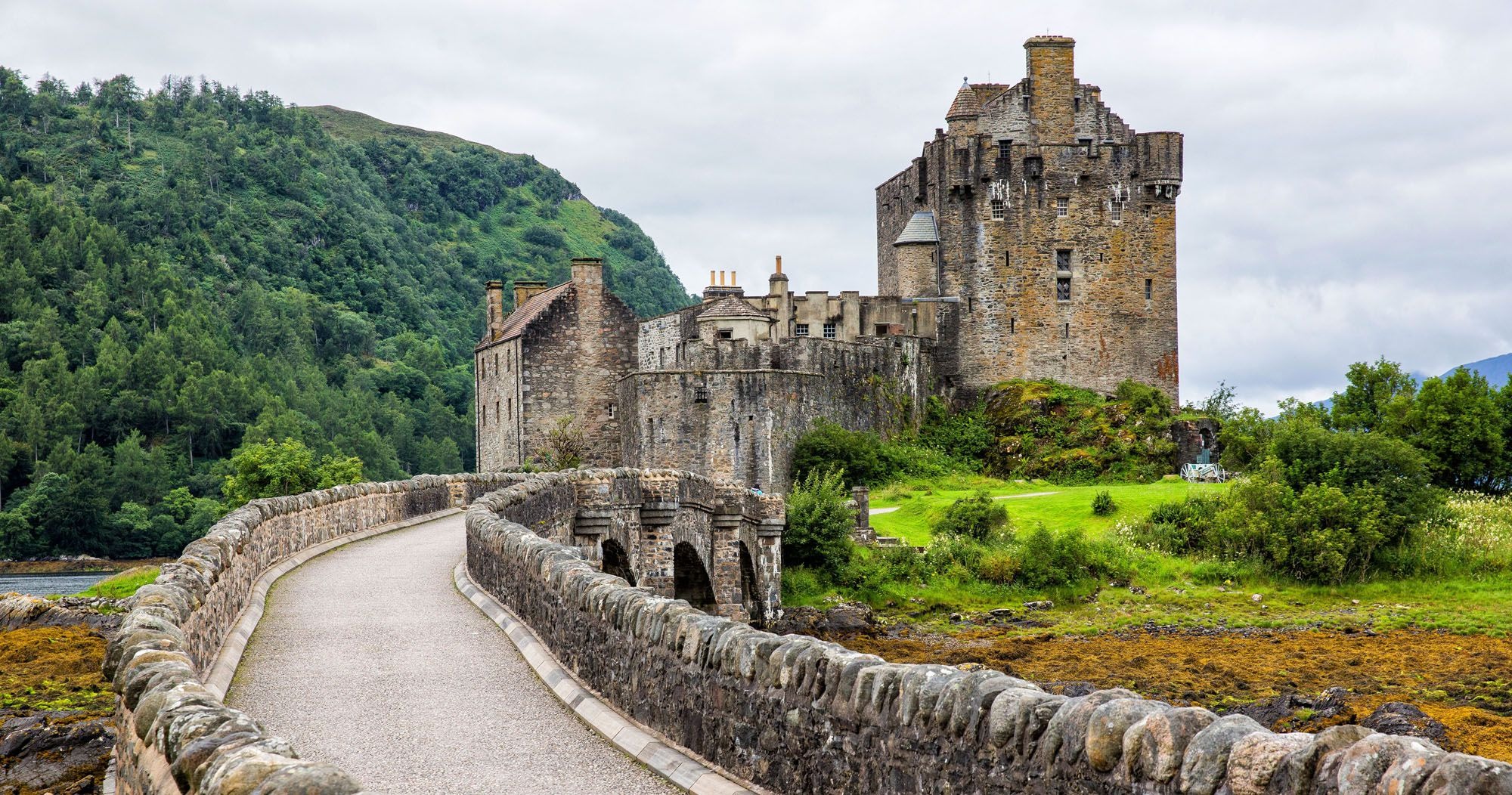 Scotland: A Timeless Adventure Through History, Nature, and Culture